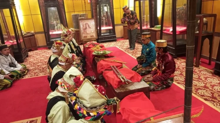 Bissu Jadi Simbol Warisan Budaya yang Perlu Dilestarikan