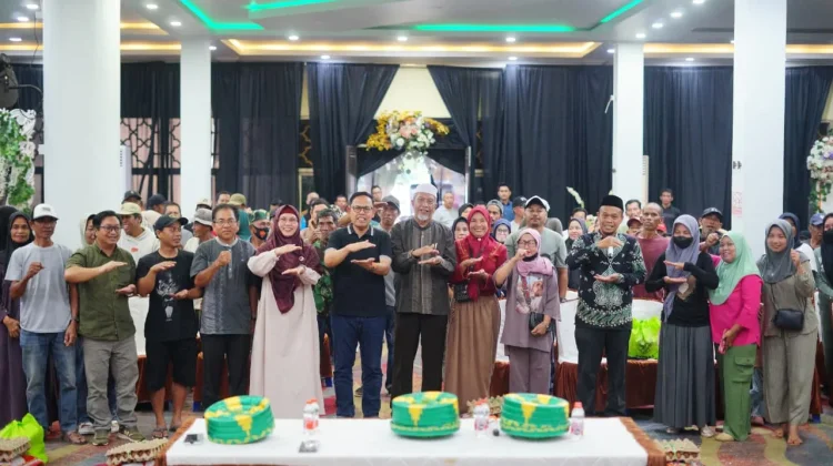 BAZNAS dan Pemkab Bone Salurkan Sembako kepada Petugas Kebersihan