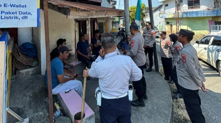 Sat Binmas Soppeng Intensifkan Himbauan Kamtibmas di Lalabata