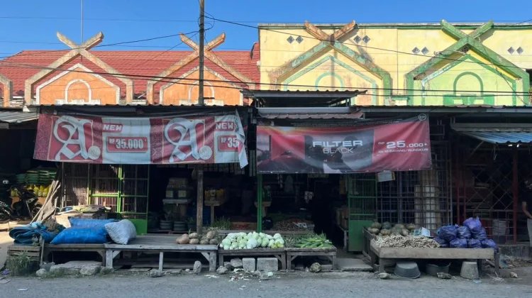 Harga Cabai  Merah di Bone Naik, Komoditas Lain Turun