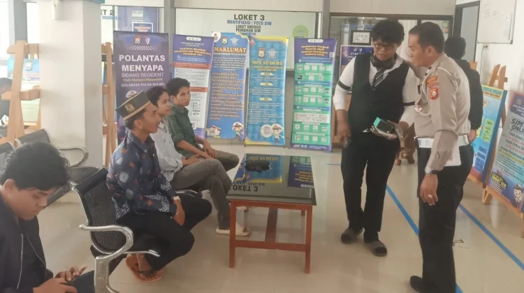 Satlantas Bone Tingkatkan Pelayanan Humanis Pemohon SIM