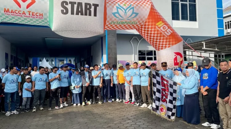 Jalan Santai dan Temu Alumni, Meriahkan Rangkaian Milad ke-36 UIAD Sinjai