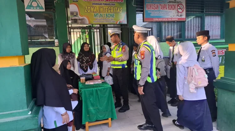 Polantas Bone Edukasi Orang Tua dan Guru