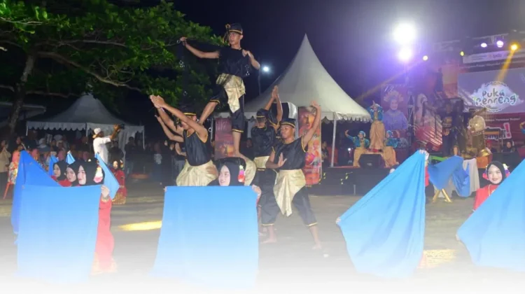 Opening Kolosal Awali Rangkaian Gau Puka Renreng di Sinjai
