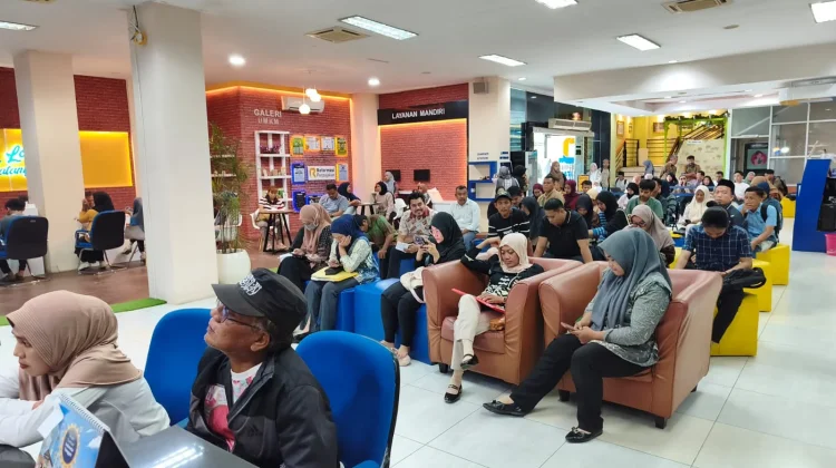 KPP Pratama Watampone Dipadati Wajib Pajak jelang Batas Akhir