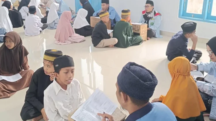 Ratusan Santri Tellulimpoe Ikuti Ujian Munaqasyah BKPRMI Sinjai