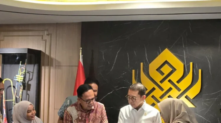 Wabup Bone Temui Menteri Kebudayaan Fadli Zon Terkait Revitalisasi Bola Soba