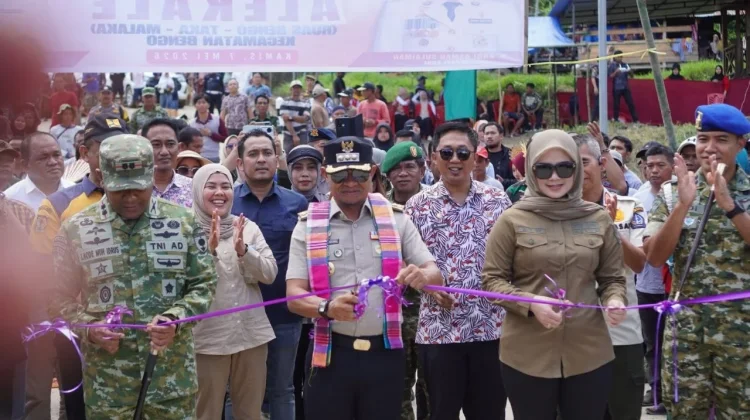 Resmikan Jembatan Alekale, Bupati Bone: Bukti Pembangunan Berkeadilan