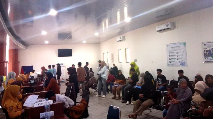 Disdukcapil Sinjai Tetap Buka saat Libur Nasional, Warga Bisa Urus KTP