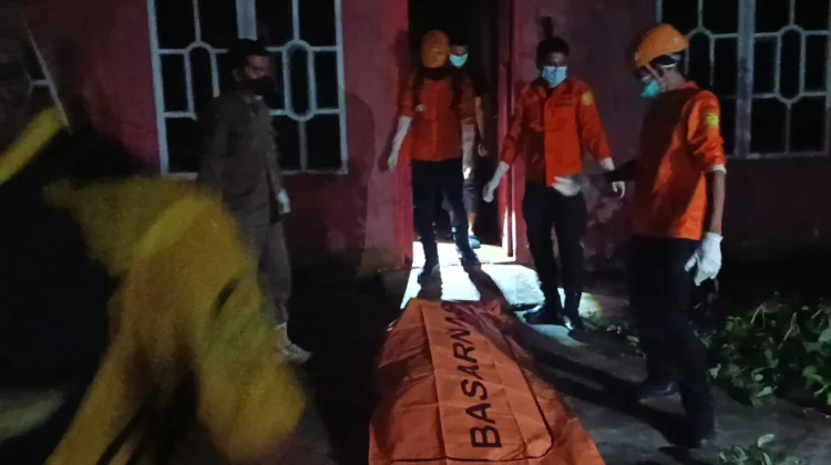Tim SAR Evakuasi Sosok Mayat yang Ditemukan di Ulaweng