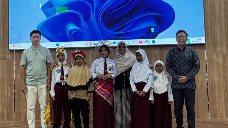 Lomba Mendongeng FLS3N Tingkat SD di Bone Semarak
