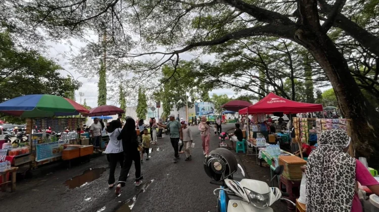 Car Free Day Bone Pusat Olahraga dan Kuliner Warga