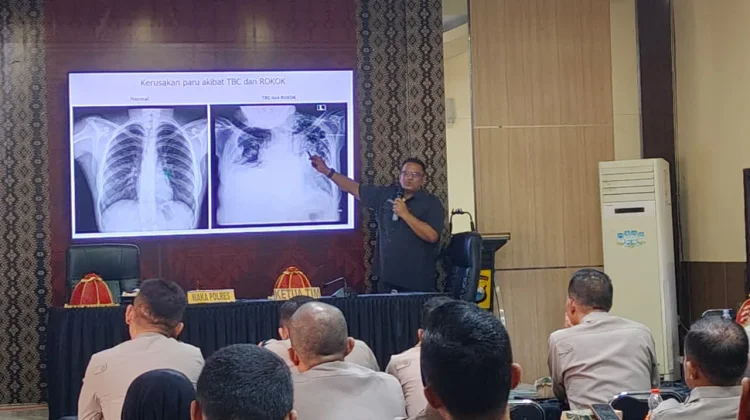 Biddokkes Polda Sulsel Edukasi Personel Polres Sinjai Bahaya Rokok dan TBC