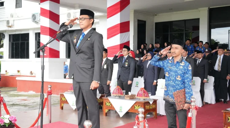 Wakili Bupati Sinjai, Asisten I Setdakab Pimpin Upacara Harkitnas