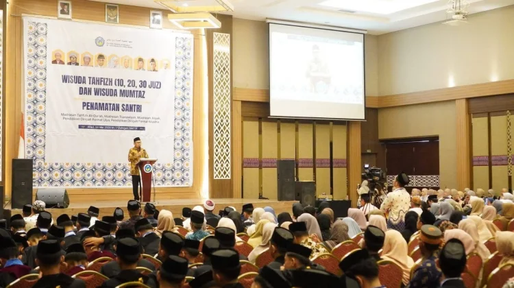 Wabup Bone Apresiasi Ponpes Al-Junaidiyah Biru, Cetak Generasi Penjaga Al-Qur'an