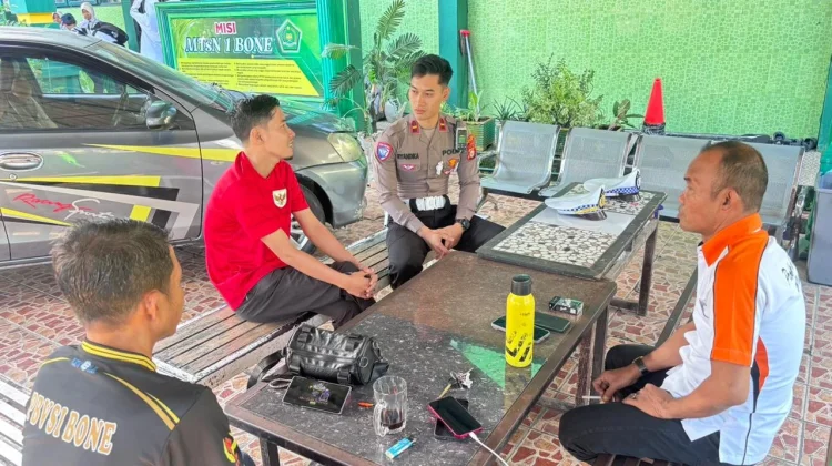 Polantas Bone Edukasi Pembina PKS Soal Keselamatan Berkendara