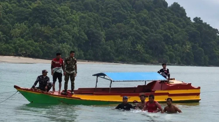 Seorang Pemuda Tenggelam di Pantai Tete Tonra saat Selamatkan Keluarga