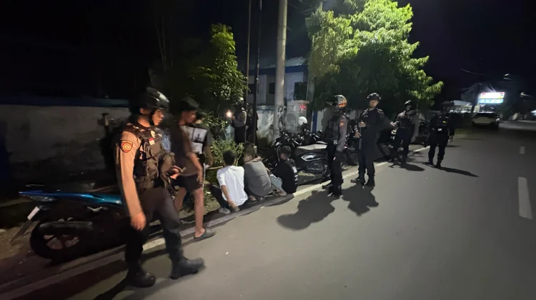 Patroli Gabungan Gagalkan Tawuran Delapan Remaja di Bone