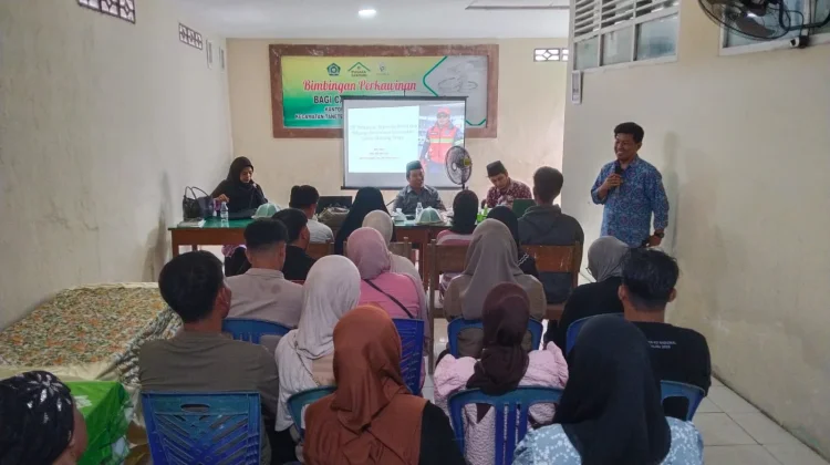 Belasan Calon Pengantin Ikuti BIMWIN di KUA Tanete Riattang Timur