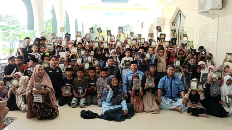 BKPRMI Sinjai Sebar 1.000 Al-Qur’an, Perkuat Gerakan Berantas Buta Aksara