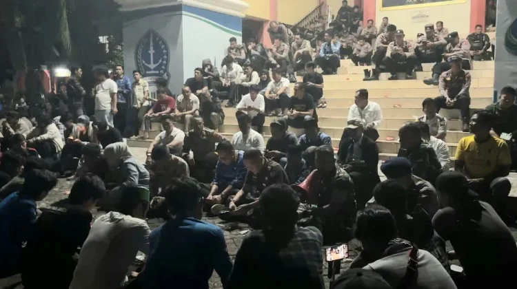 Ditutup Tudang Sipulung, Wabup Bone Janji Tindak Lanjuti Aspirasi Demo Mahasiswa