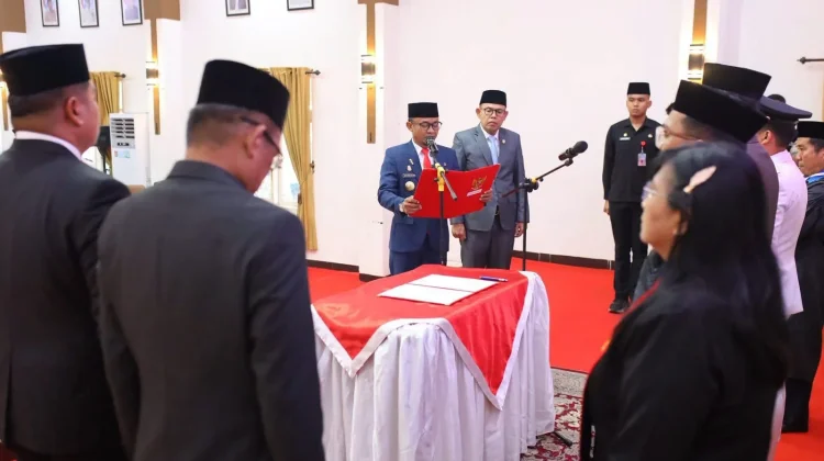 Lantik Pejabat Baru, Bupati Bone Ingatkan Pentingnya Memahami Tupoksi dan Inovasi