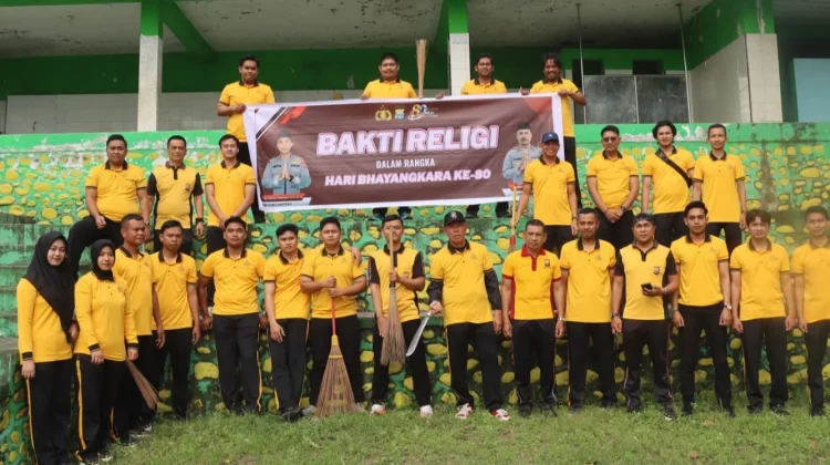 Sambut Hari Bhayangkara, Polres Soppeng Gelar Bakti Religi