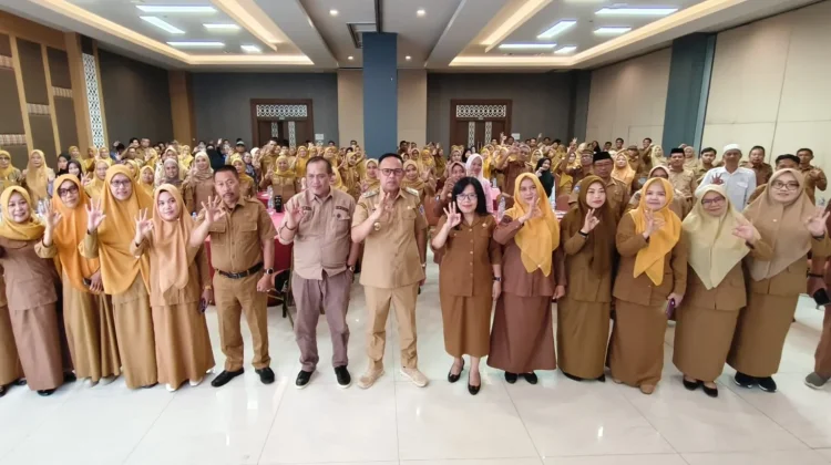 Pemkab Bone Bidik Peningkatan Sekolah Berprestasi Lingkungan