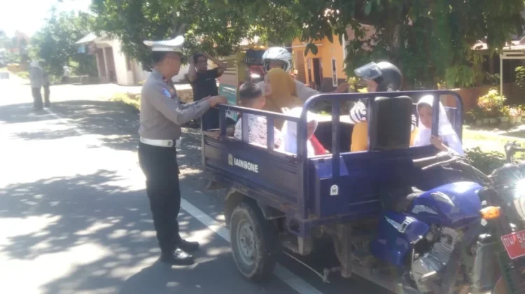 Satlantas Bone Ingatkan Aturan Angkut Penumpang