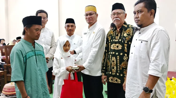 Peringati 10 Muharram, Kemenag Sinjai Santuni 52 Anak Yatim dan Disabilitas