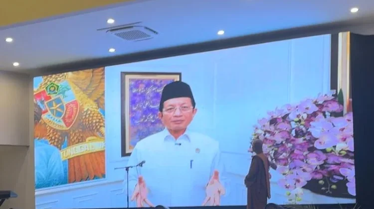Menag Nasaruddin Umar Ajak Umat Perkuat Kerukunan di Perayaan Tri Suci Waisak Bone