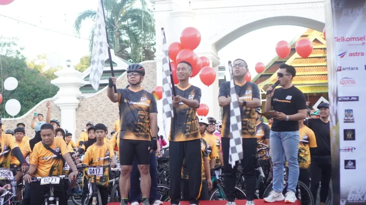 Seribu Lebih Peserta Meriahkan Fun Bike yang Digelar Polres Bone