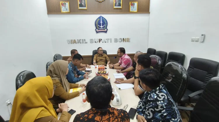 Wabup Bone Sambut Tim Kemensos RI Bahas Sekolah Rakyat