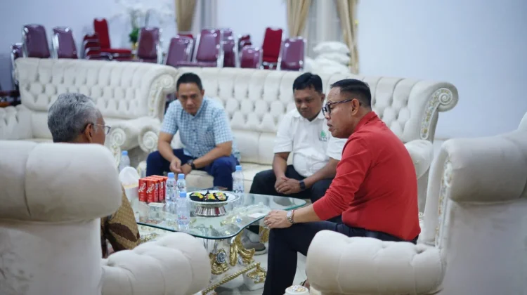 Pemkab Bone Jalin Kerja Sama Riset Rumput Laut dengan UHO dan BRIN
