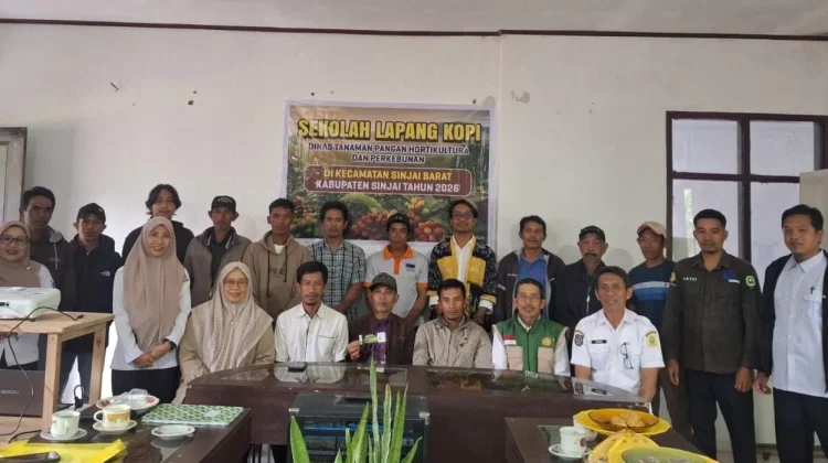 Sekolah Lapang Kopi Dorong Petani Sinjai Tingkatkan Mutu hingga Pascapanen