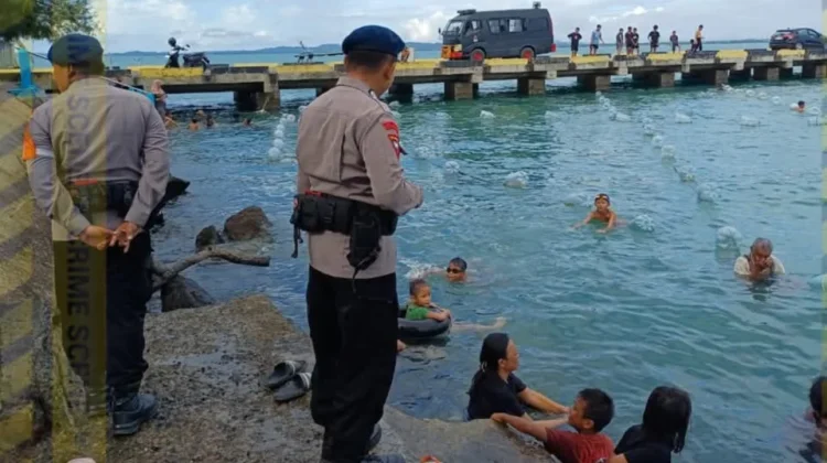 Brimob Bone Tingkatkan Patroli SAR Kawasan Wisata dan Pelabuhan Rakyat