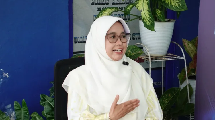 Maya Damayanti Ajak Warga Penuhi Hak Anak Bone