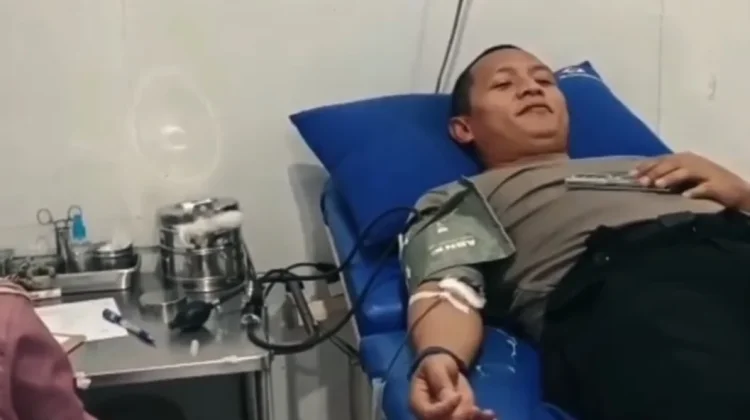 Brimob Bone Sigap Penuhi Donor Darah Pasien Pasca Operasi