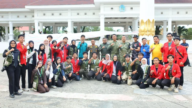 PPK Ormawa UKM KPI Unhas Sinergi Kerja Bakti dengan Bupati Bone