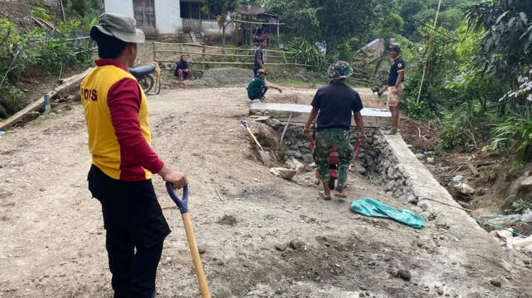 Tiga Polsek Bersinergi Dukung TMMD Ke-129 Kodim Bone