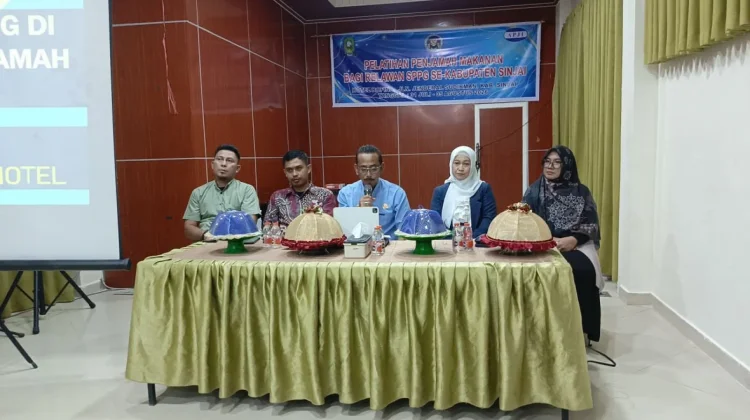 Sekda Sinjai Tekankan Standar Higiene Penjamah Makanan MBG