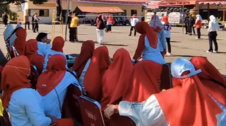 Brimob Bone Meriahkan HUT RI dengan Ragam Perlombaan Meriah