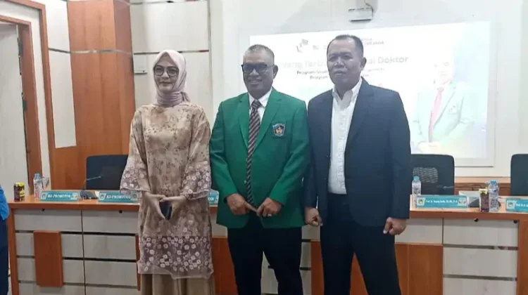 H. Muslimin Raih Gelar Doktor Ilmu Manajemen UMI dengan Cumlaude