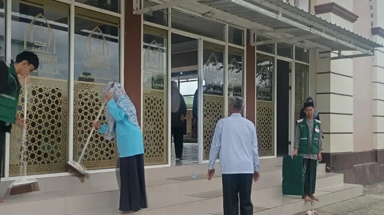GEBER Masjid Digelar Serentak di 23 Titik Tanete Riattang Timur