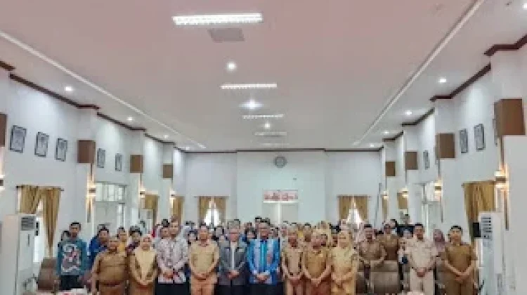 Kemendagri Dorong Penguatan Layanan Kependudukan dan IKD di Bone
