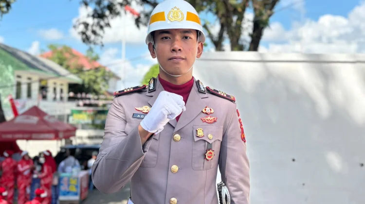 Sosok Muda Ipda Ad’harianto, Sukses Pimpin Upacara HUT Ke-81 RI di Bone