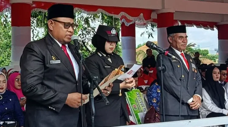Kakankemenag Bone Pimpin Doa Detik Proklamasi HUT RI