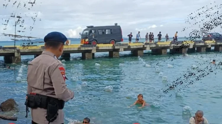 Tim SAR Brimob Perkuat Patroli Keselamatan di Bone