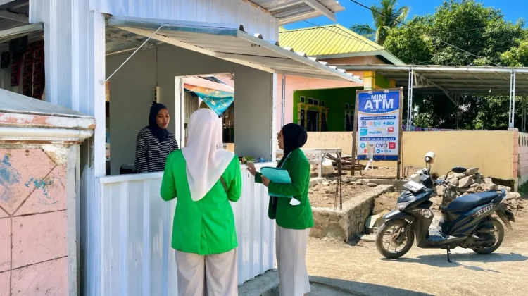 Mahasiswa KKN 77 Bantu UMKM Tarasu Naik Kelas