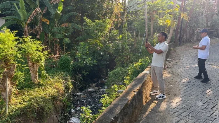 Bupati Bone Andi Asman Patroli Sampah di Kelurahan Manurunge